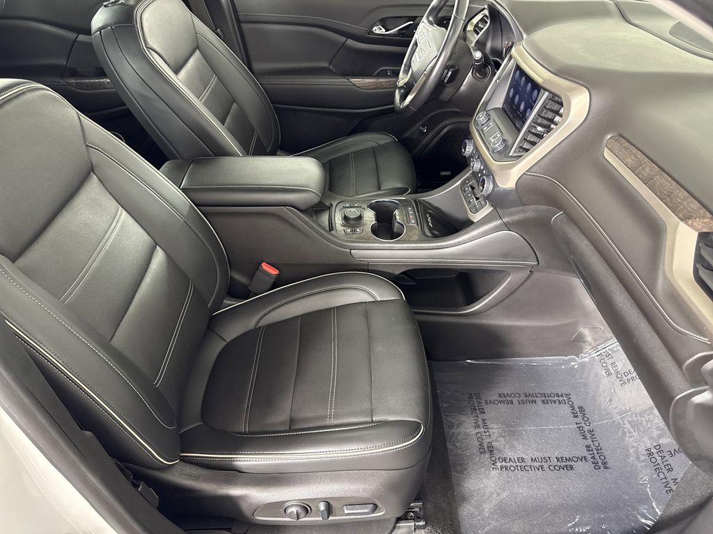 used 2022 GMC Acadia car, priced at $31,555