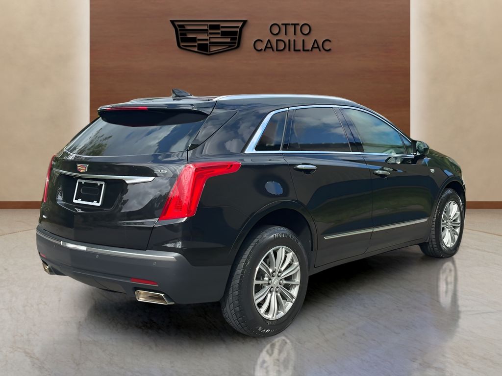 used 2017 Cadillac XT5 car, priced at $18,800