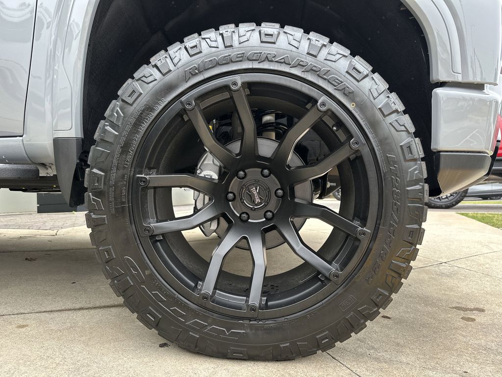 new 2025 GMC Sierra 1500 car, priced at $69,849