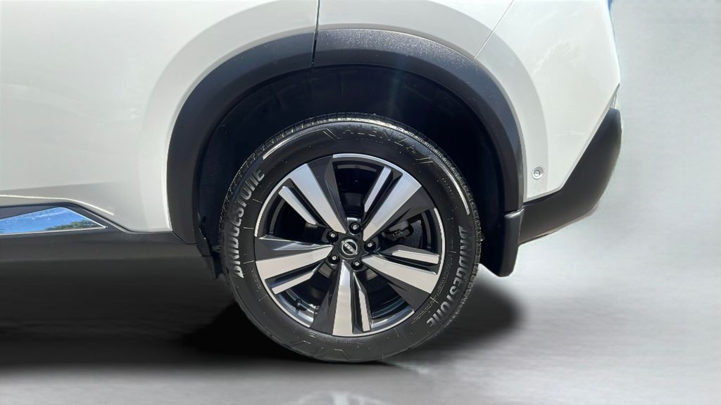 used 2022 Nissan Rogue car, priced at $29,400