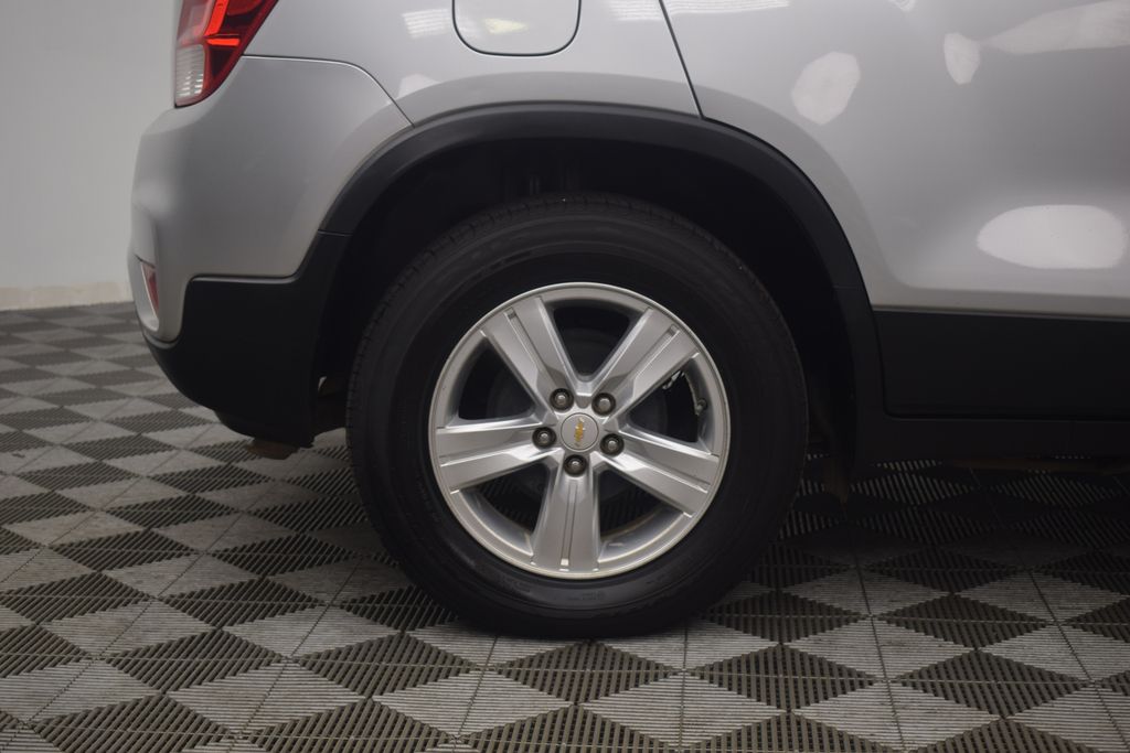 used 2021 Chevrolet Trax car, priced at $9,600