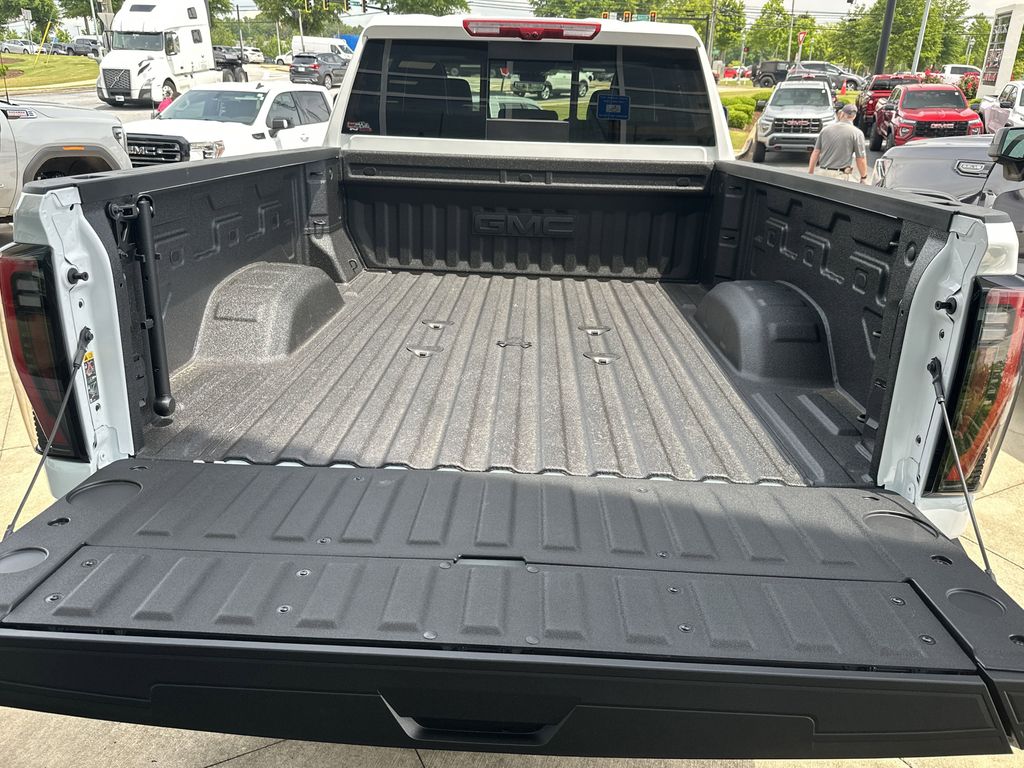 new 2025 GMC Sierra 2500HD car, priced at $94,054