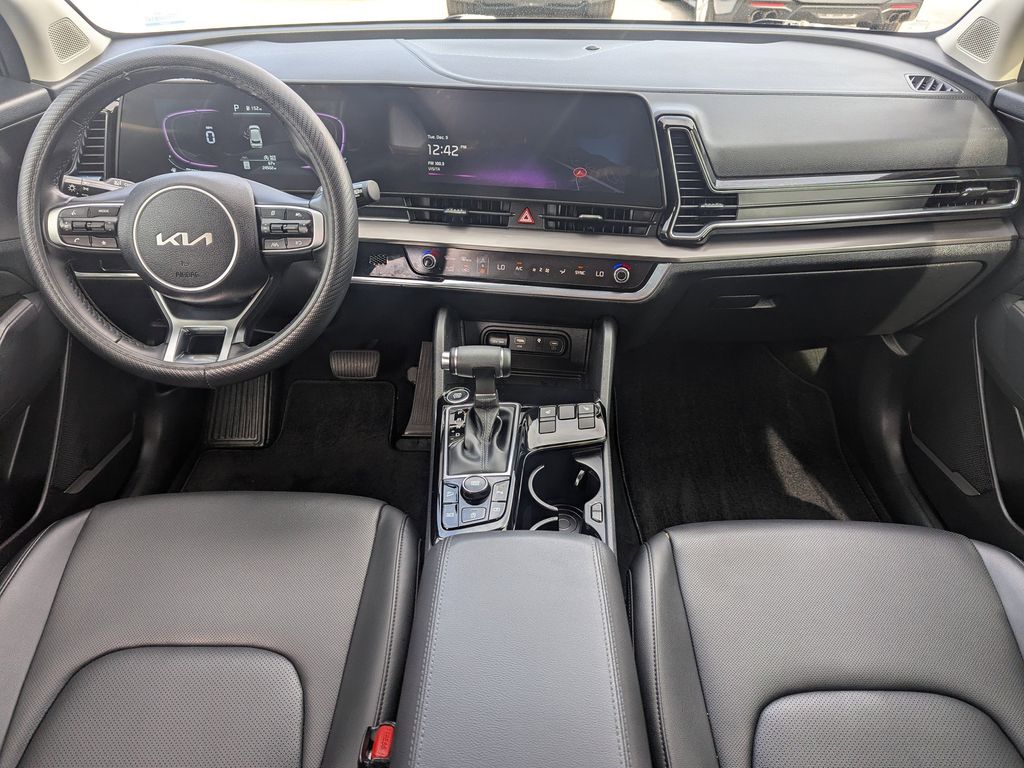 used 2025 Kia Sportage car, priced at $24,792