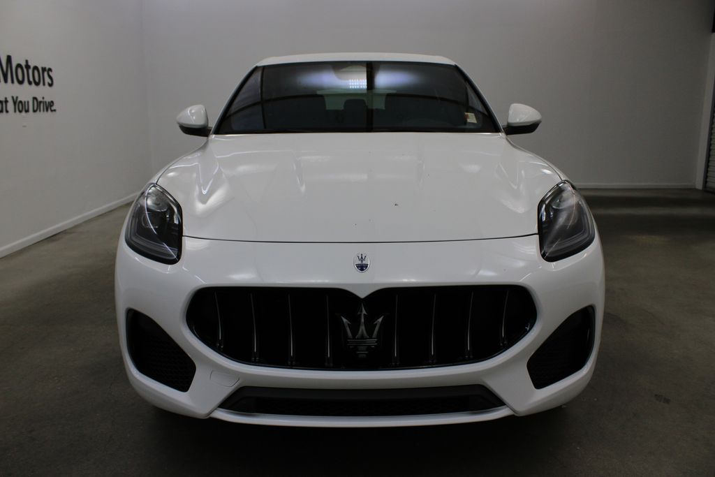 used 2024 Maserati Grecale car, priced at $38,997