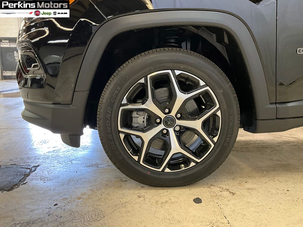 new 2025 Jeep Compass car, priced at $30,424