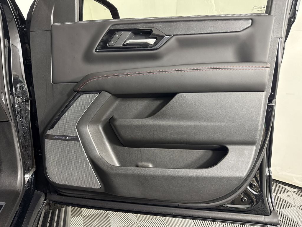 new 2025 GMC Yukon XL car, priced at $103,789