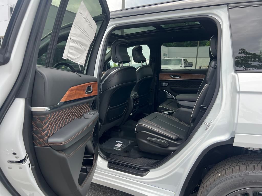 new 2025 Jeep Grand Cherokee L car, priced at $67,326