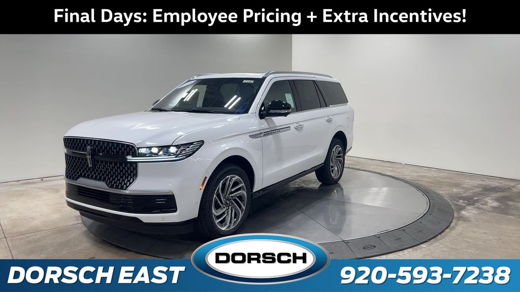 new 2025 Lincoln Navigator car, priced at $102,985