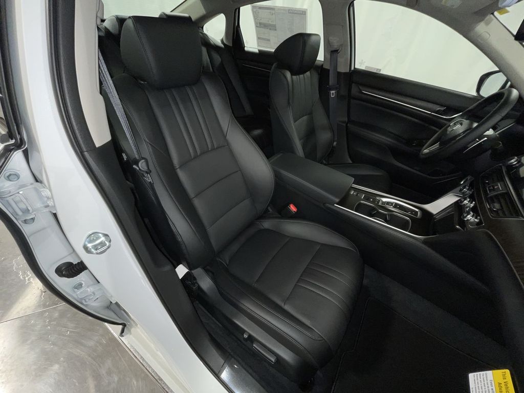 used 2022 Honda Accord Hybrid car, priced at $23,418