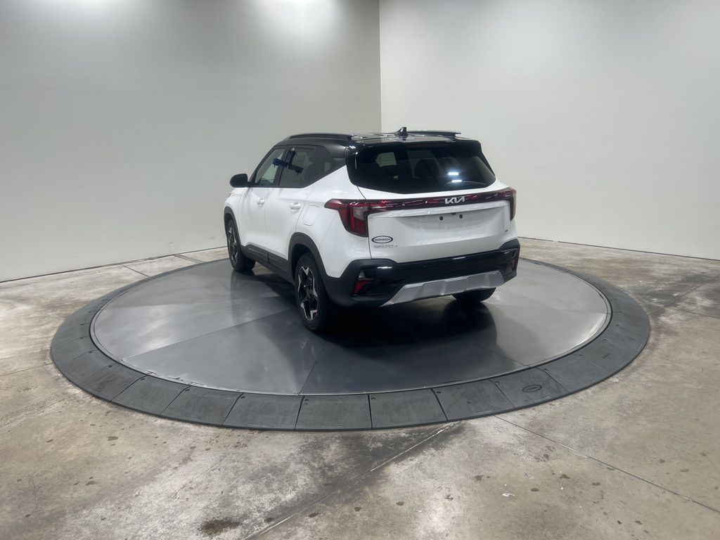 new 2026 Kia Seltos car, priced at $27,860