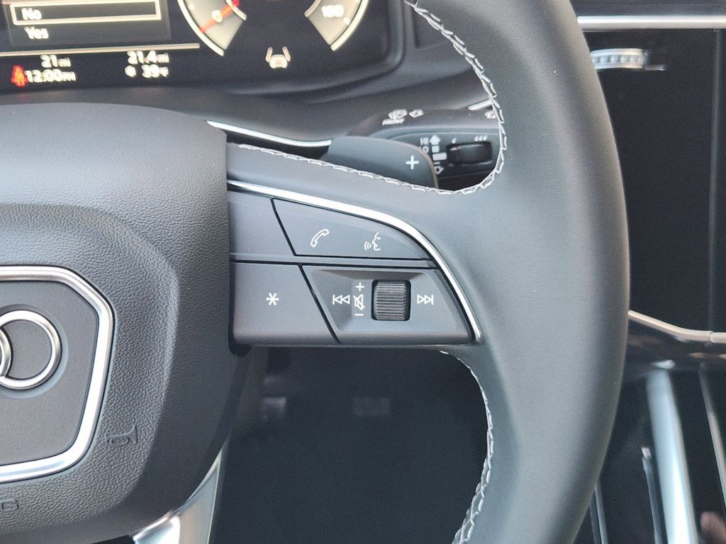 new 2025 Audi Q8 car, priced at $90,715