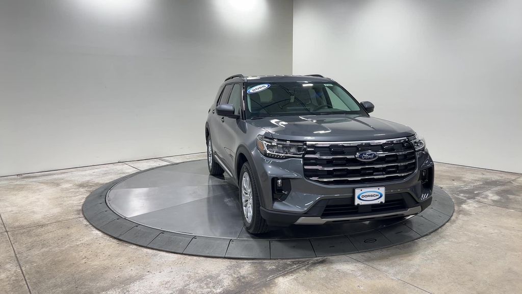 new 2025 Ford Explorer car, priced at $45,826