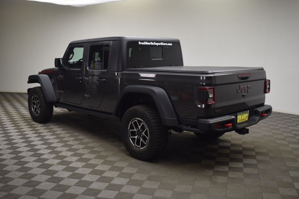 new 2025 Jeep Gladiator car, priced at $49,005