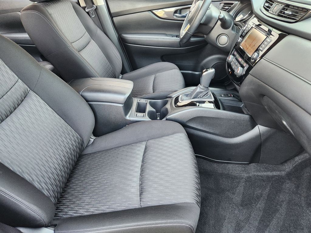 used 2019 Nissan Rogue car, priced at $15,672