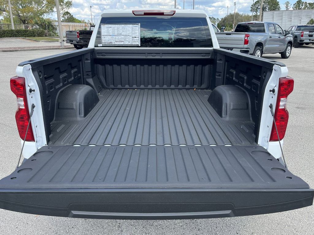 new 2025 Chevrolet Silverado 1500 car, priced at $37,994