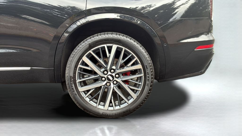 used 2022 Cadillac XT6 car, priced at $37,000