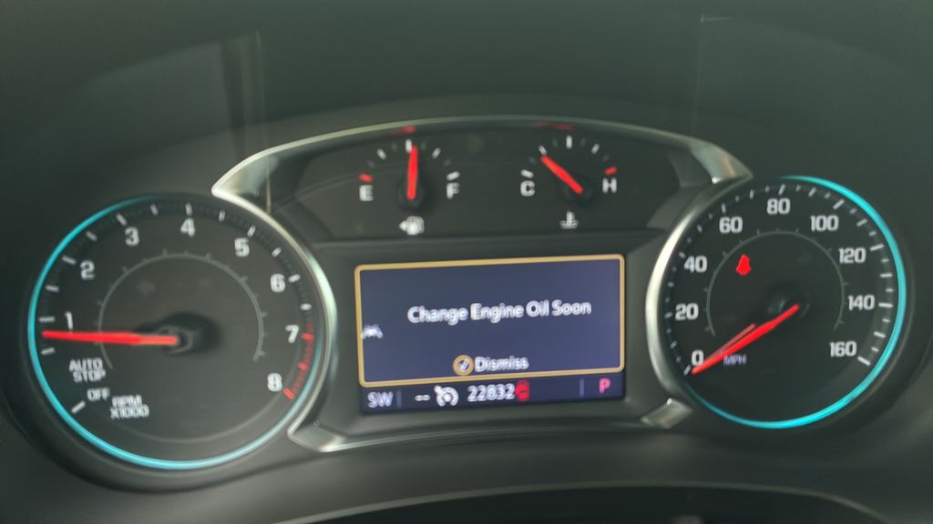 used 2023 Chevrolet Traverse car, priced at $33,900