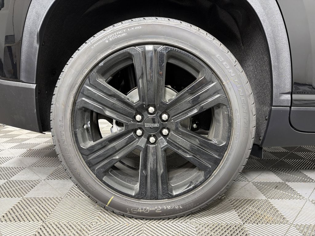 new 2026 GMC Acadia car, priced at $52,120