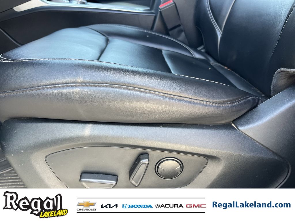 used 2022 Ford Explorer car, priced at $25,195