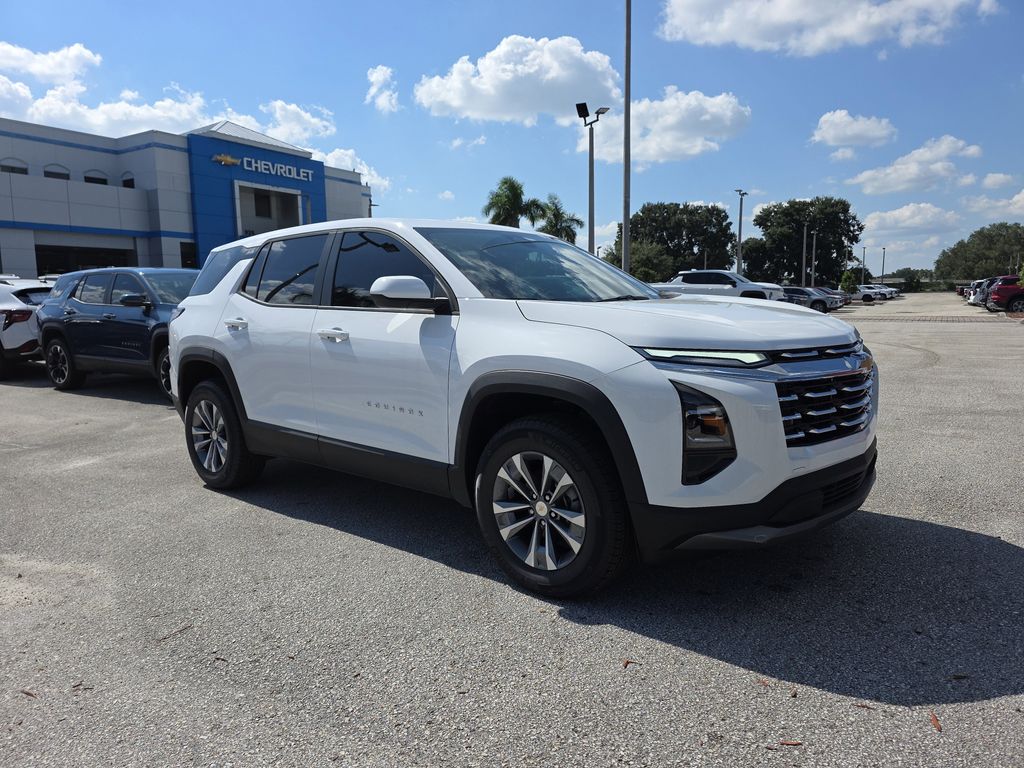 new 2026 Chevrolet Equinox car, priced at $32,057