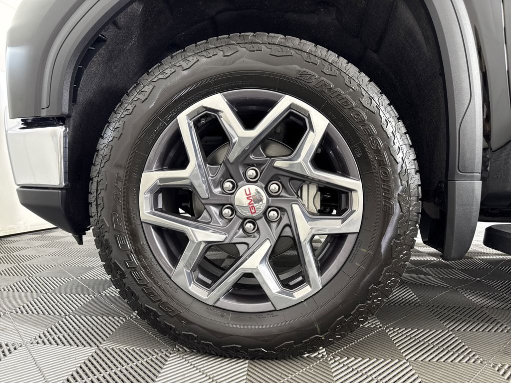 new 2025 GMC Sierra 1500 car, priced at $58,119