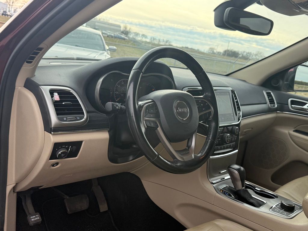 used 2021 Jeep Grand Cherokee car, priced at $21,977