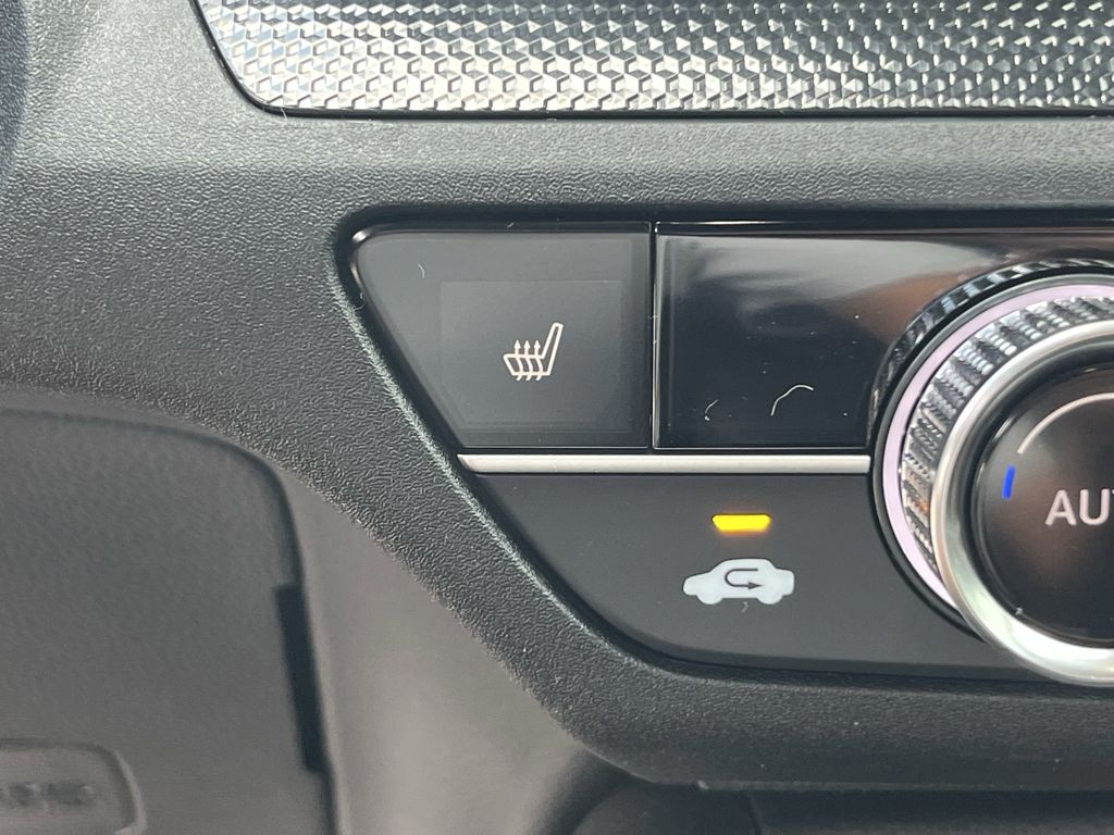 new 2026 Honda CR-V Hybrid car, priced at $35,660