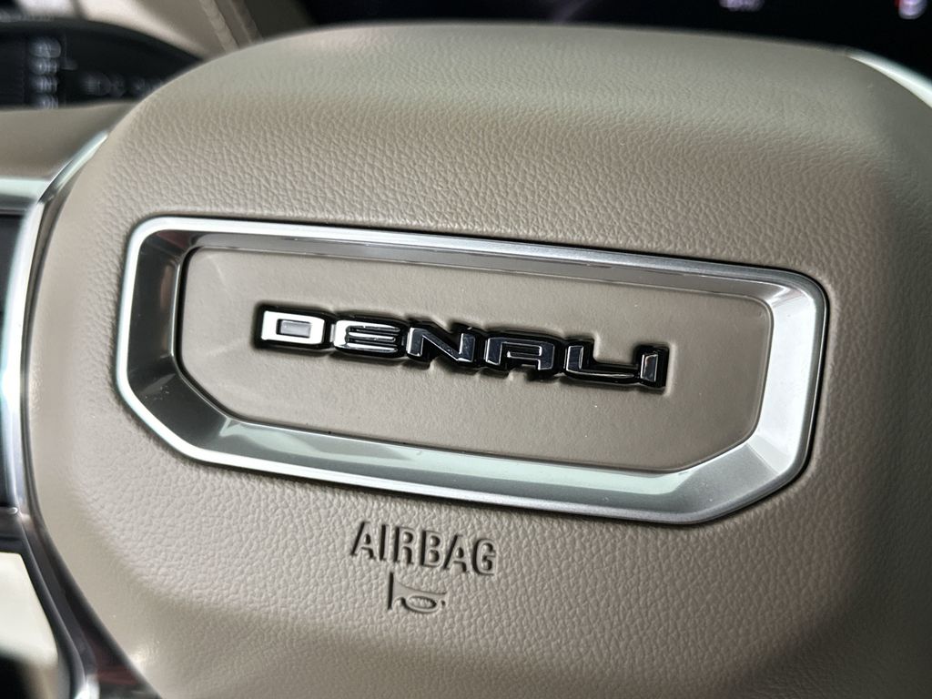 new 2025 GMC Yukon XL car, priced at $91,759