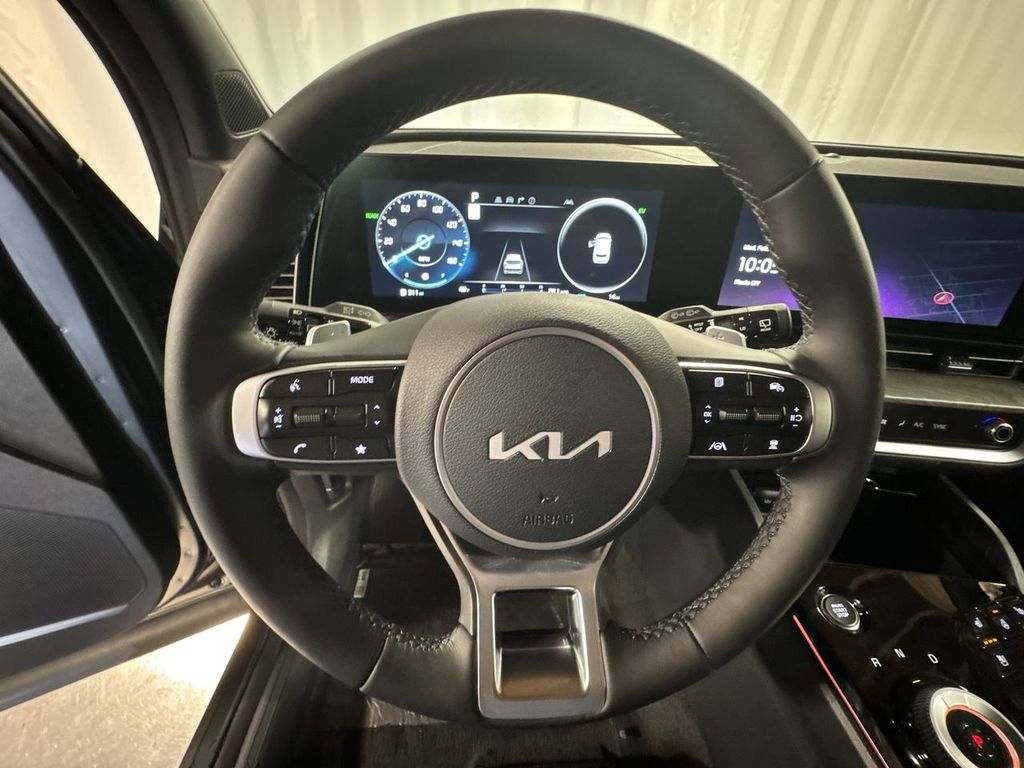 new 2025 Kia Sportage Plug-In Hybrid car, priced at $45,619