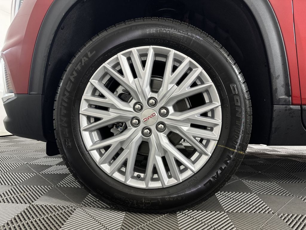 new 2025 GMC Acadia car, priced at $45,675