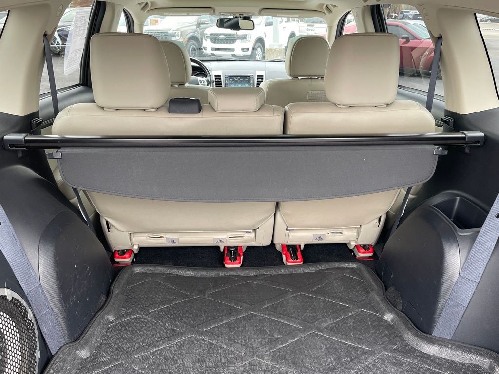 used 2013 Mitsubishi Outlander car, priced at $11,095