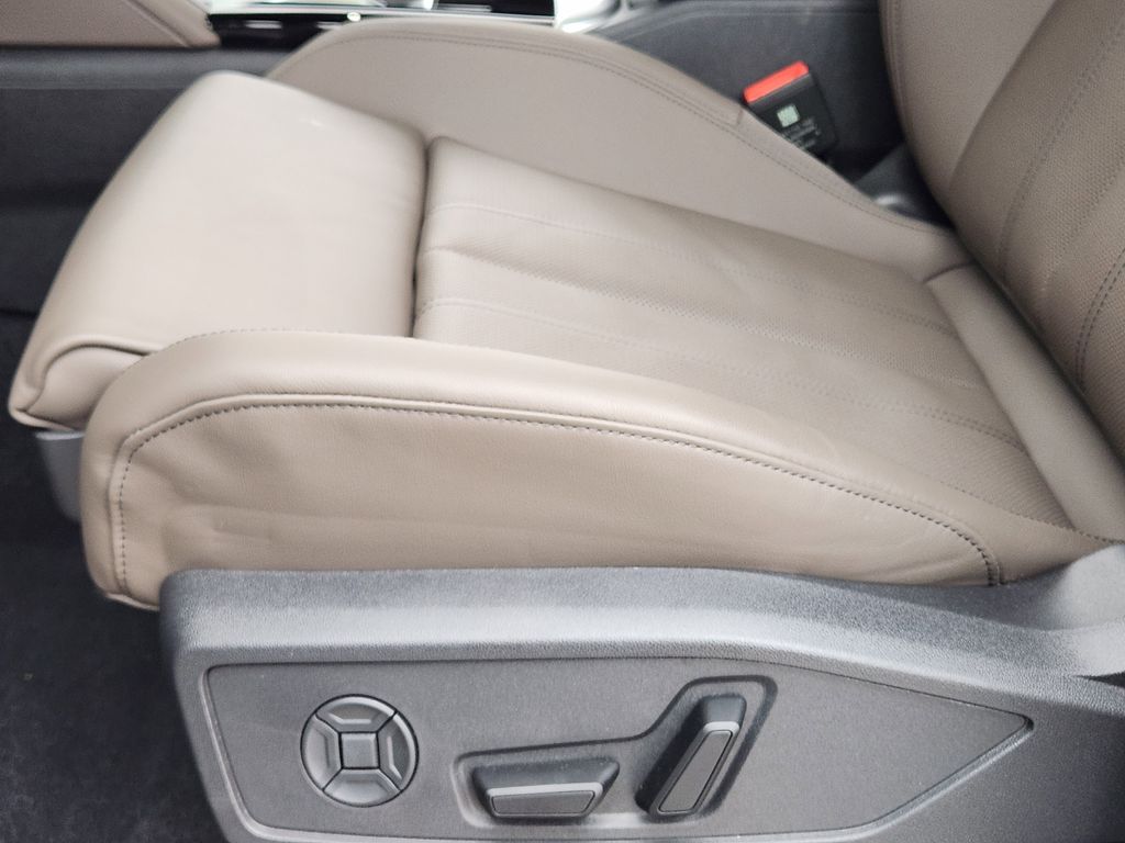 new 2025 Audi Q5 car, priced at $60,975