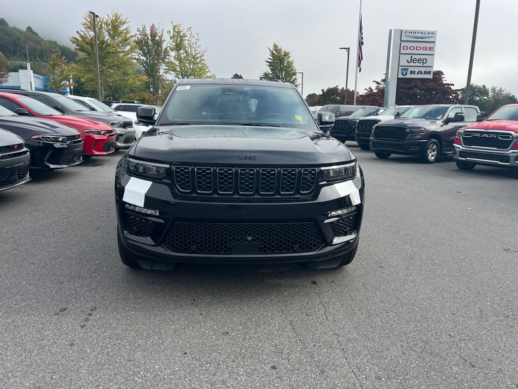 new 2025 Jeep Grand Cherokee car, priced at $64,990
