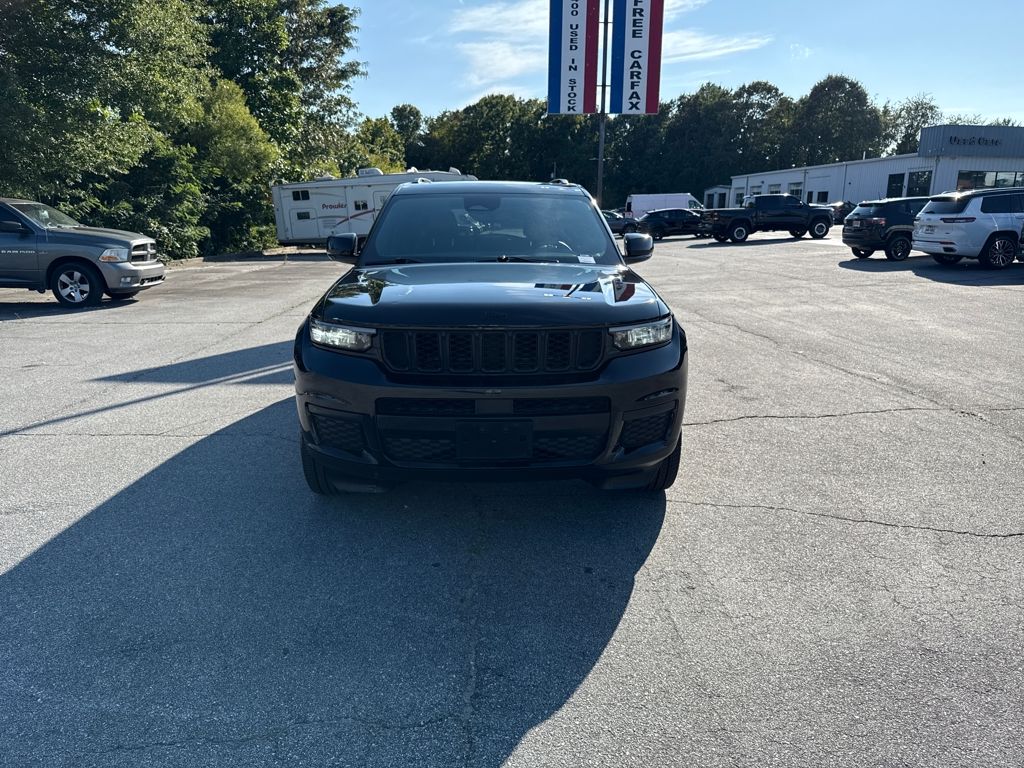 used 2022 Jeep Grand Cherokee L car, priced at $29,400
