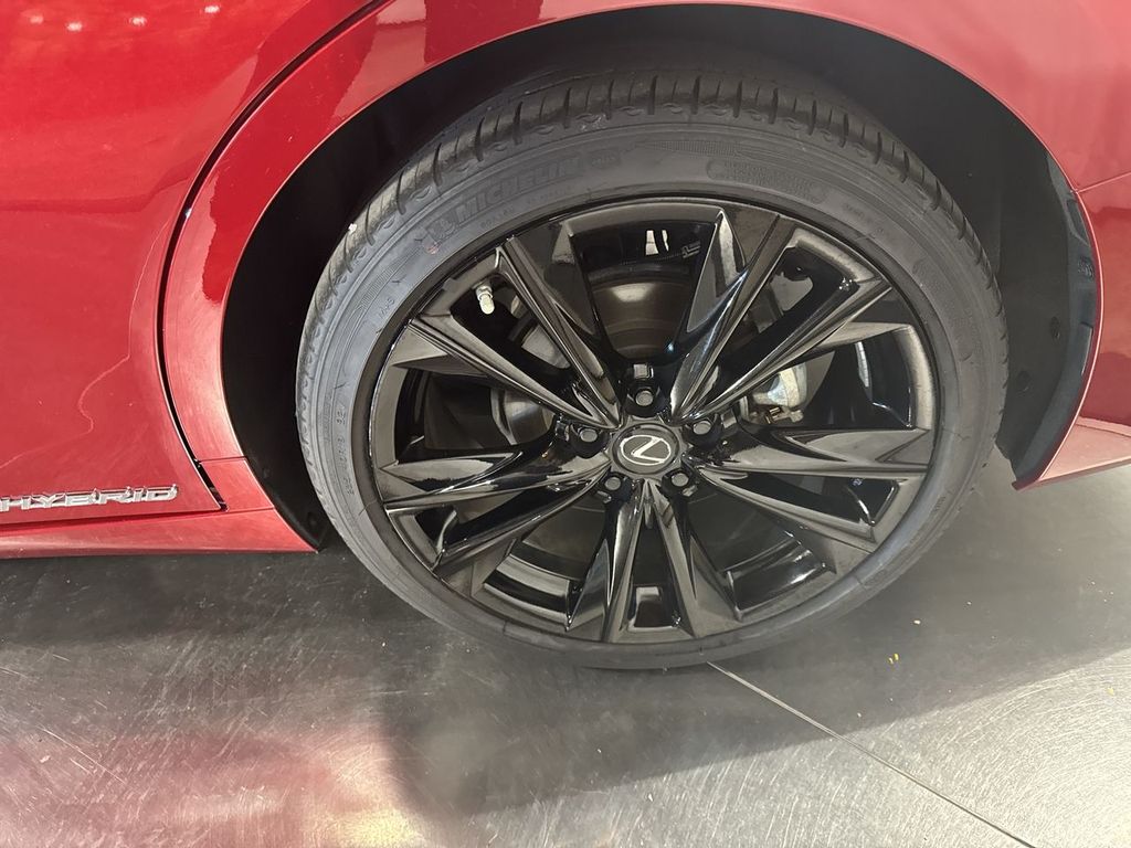 used 2022 Lexus ES car, priced at $37,992