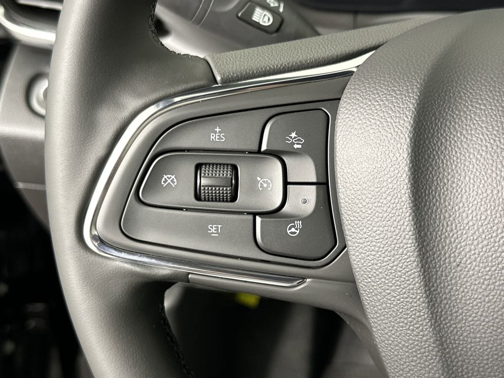 new 2025 Buick Envista car, priced at $27,375