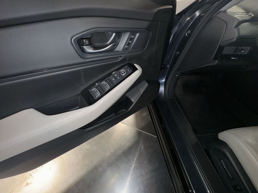 new 2025 Honda Accord Hybrid car, priced at $40,495