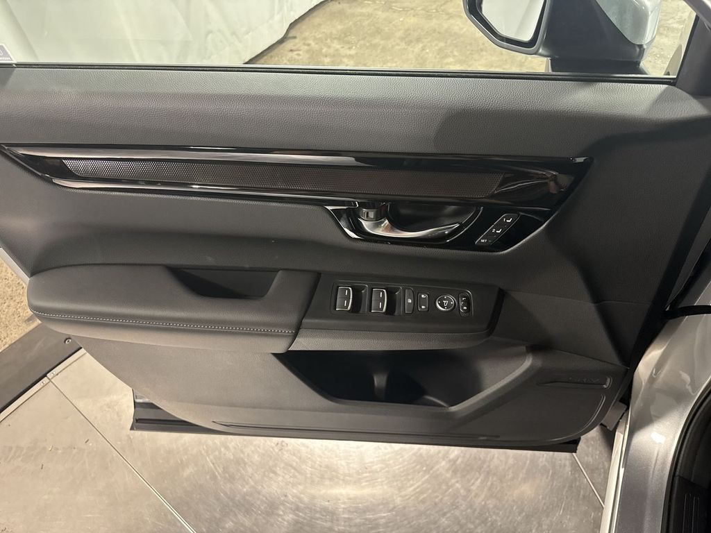 new 2026 Honda CR-V car, priced at $38,295