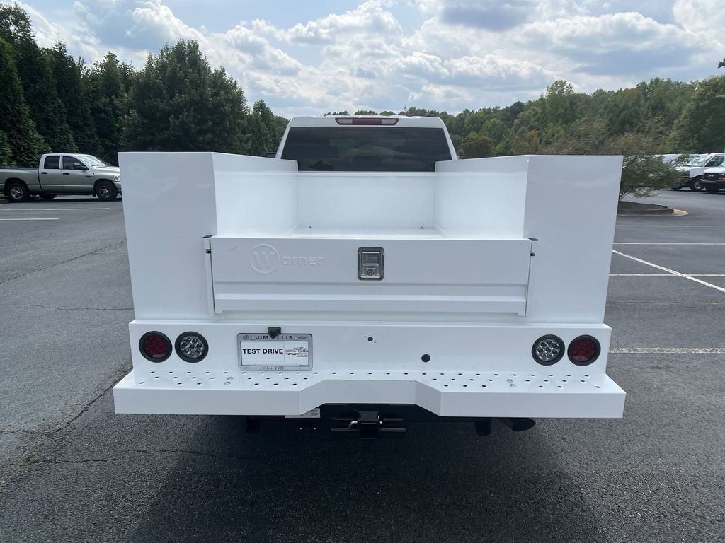 new 2024 GMC Sierra 2500HD car, priced at $48,933