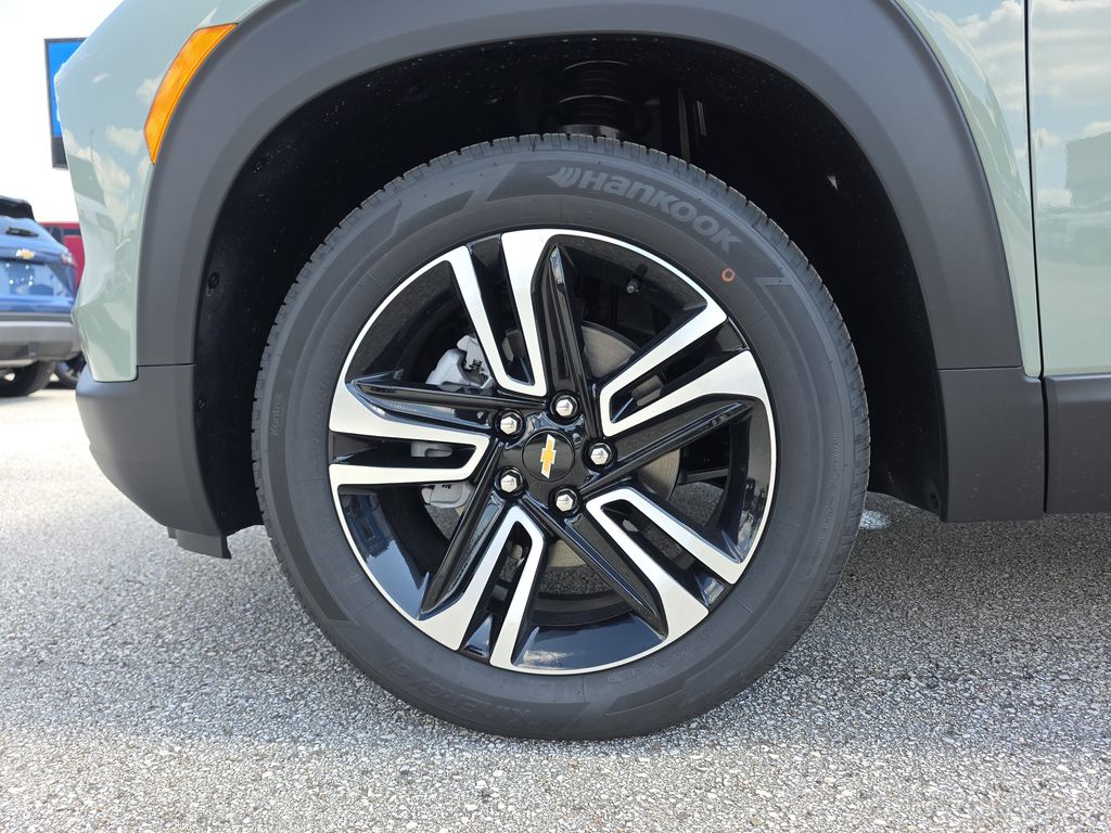 new 2026 Chevrolet TrailBlazer car, priced at $28,475