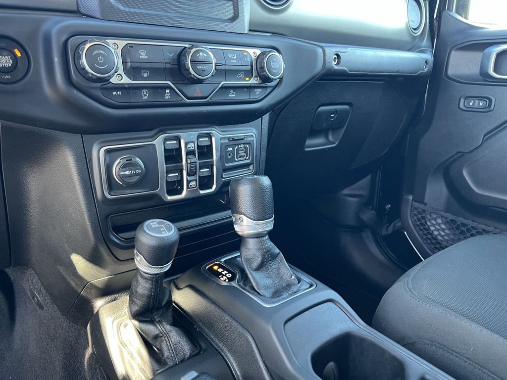 used 2023 Jeep Gladiator car, priced at $27,293