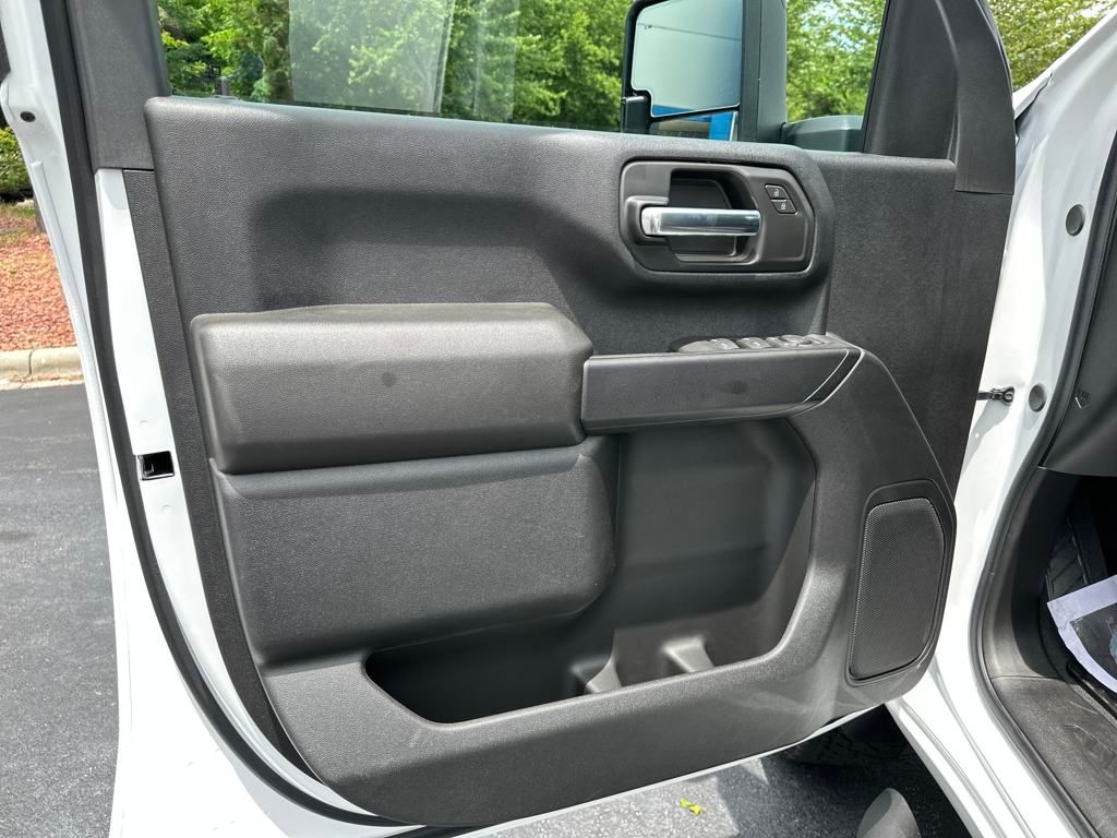 new 2025 Chevrolet Silverado 2500HD car, priced at $58,360