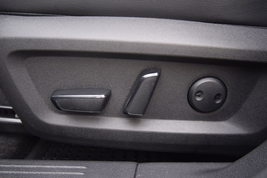 used 2022 Nissan Rogue car, priced at $30,500
