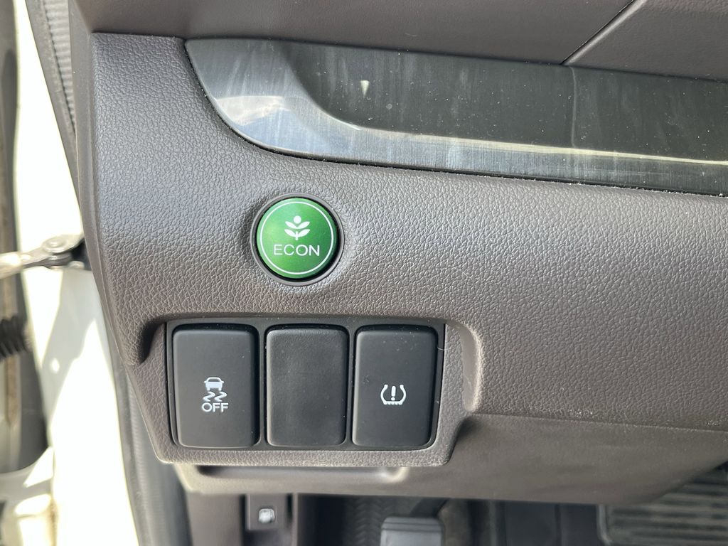 used 2014 Honda CR-V car, priced at $15,592