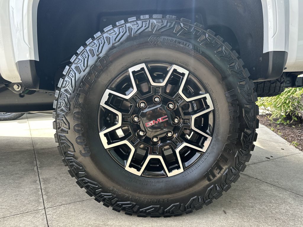 new 2025 GMC Sierra 2500HD car, priced at $94,054