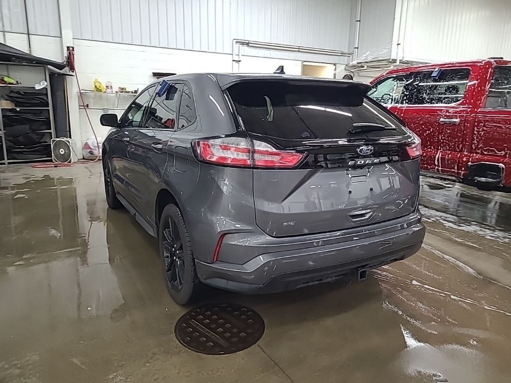 used 2022 Ford Edge car, priced at $28,263