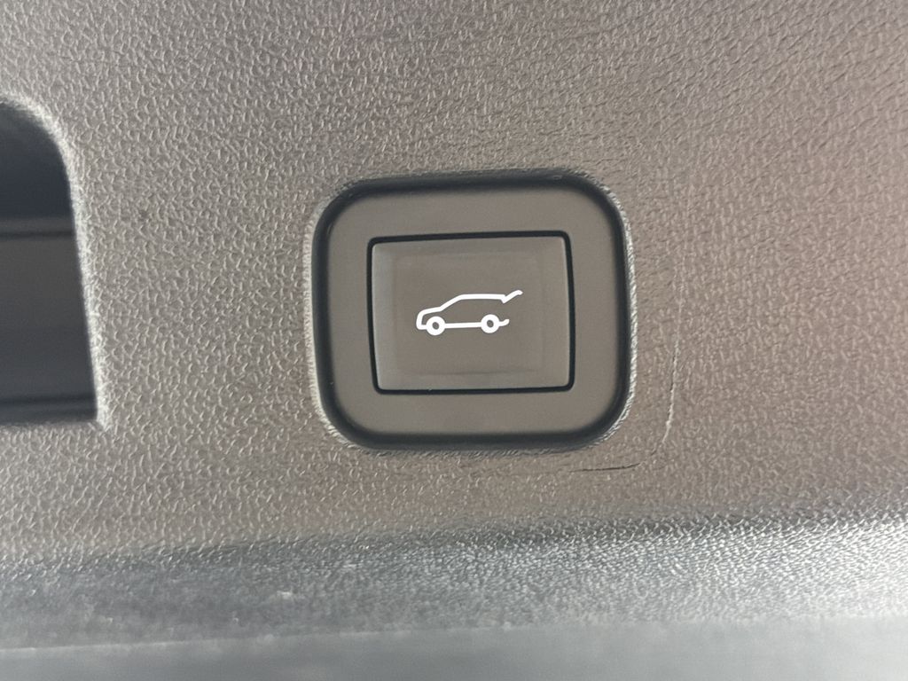 new 2025 Buick Enclave car, priced at $44,630