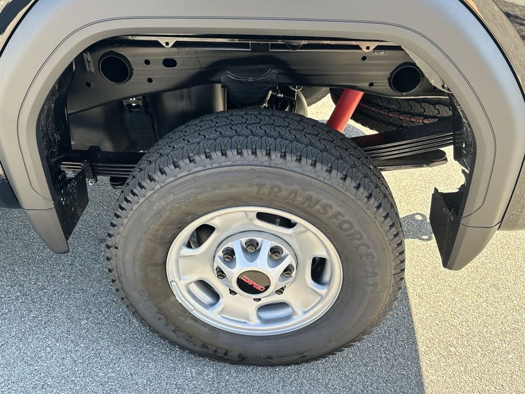 new 2024 GMC Sierra 2500HD car, priced at $59,495