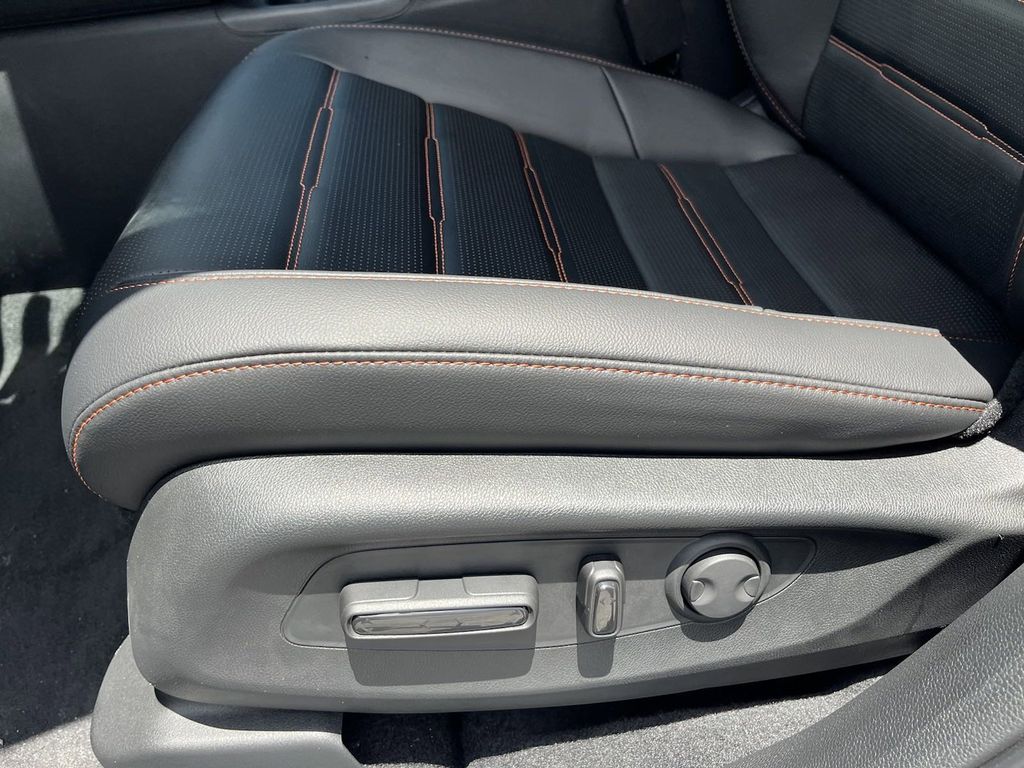 new 2025 Honda CR-V Hybrid car, priced at $40,795