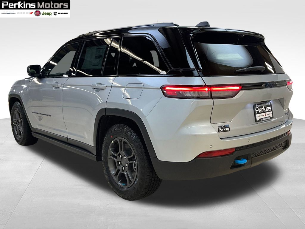 new 2025 Jeep Grand Cherokee car, priced at $66,005